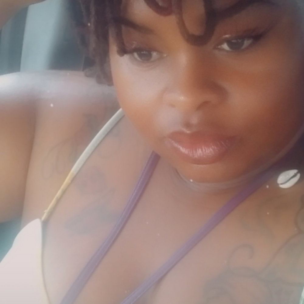 Meet your Posher, Natasha